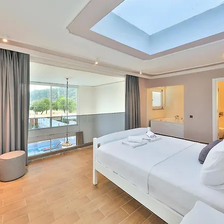 Olivers Garden Villa